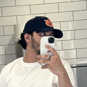 Meet your Posher, Jose